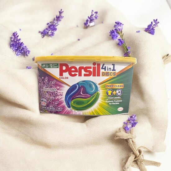 Persil 4in1 Color krāsainās veļas mazgāšanas kapsulas 28gb